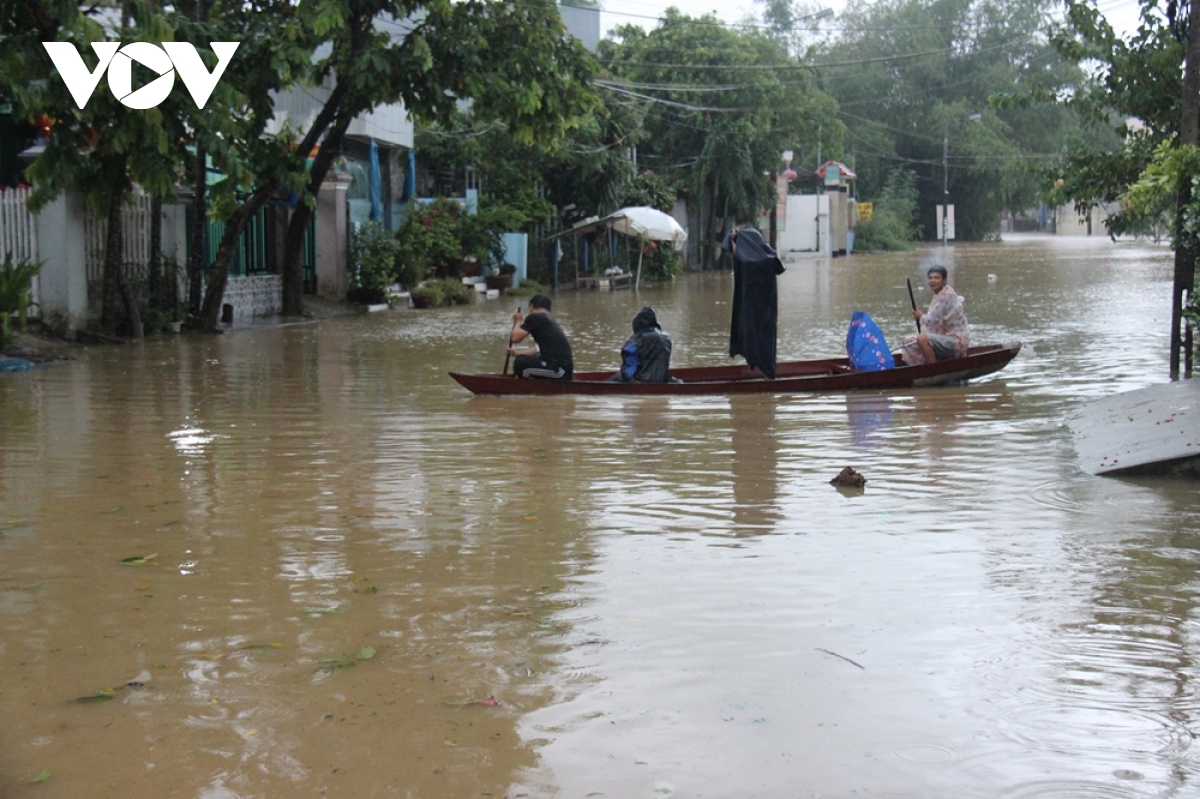 central vietnam forecast to receive further rain until october 14 picture 7
