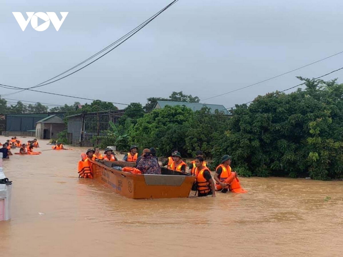 central vietnam forecast to receive further rain until october 14 picture 9