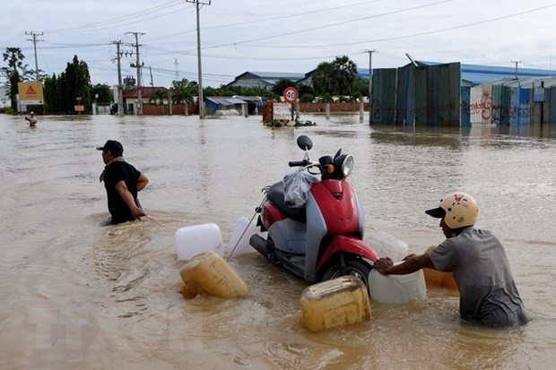vietnam offers sympathies to cambodia on flood-caused losses picture 1