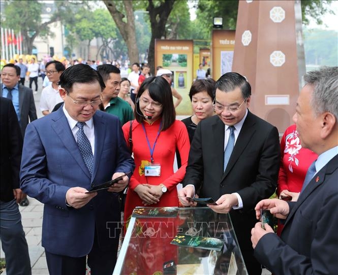 Historical milestones of Hanoi highlighted in cultural exhibition
