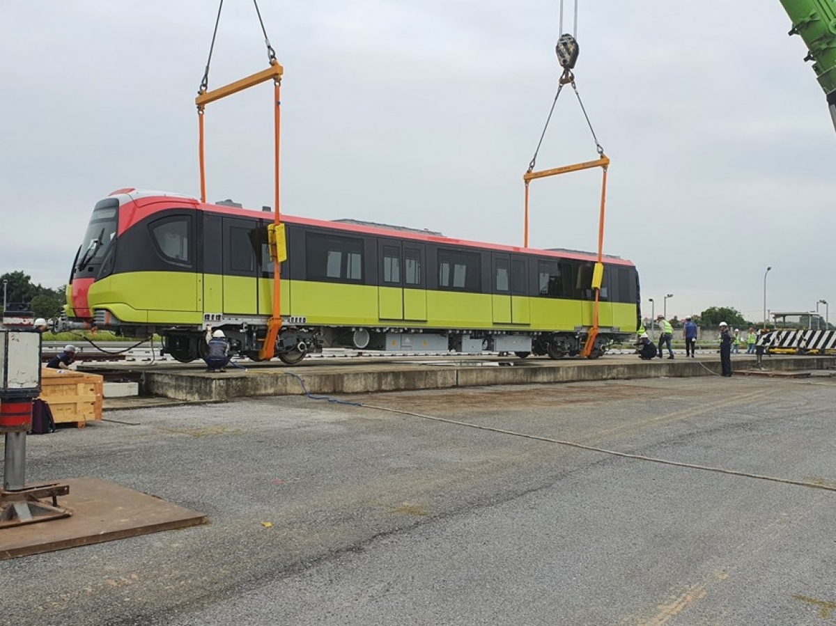 first metro train of hanoi route arrives at local depot picture 4