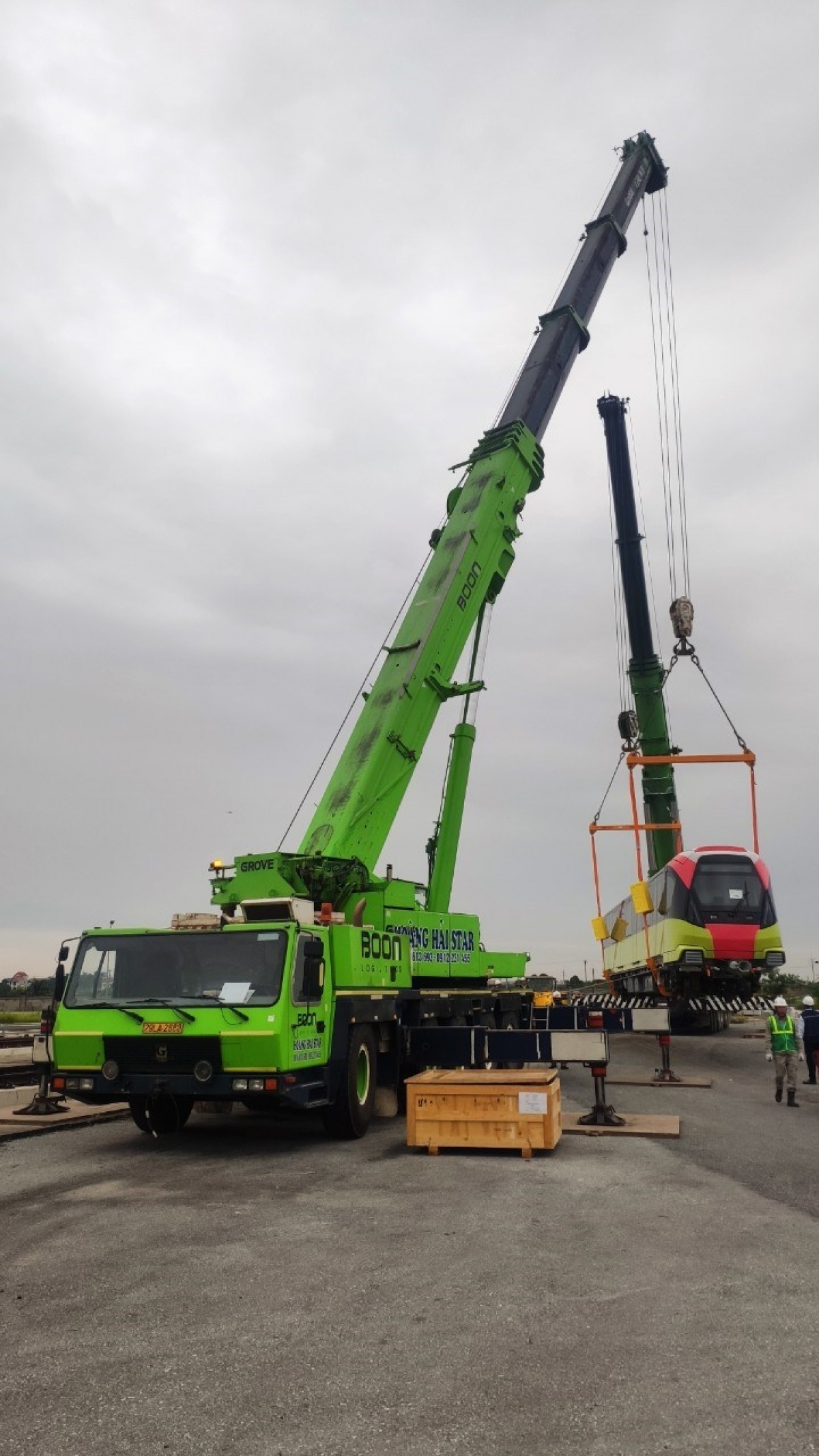first metro train of hanoi route arrives at local depot picture 7