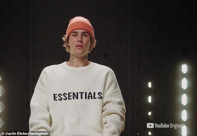 justin bieber mac do don gian den phong thu truoc khi ra mat phim tai lieu moi hinh anh 4