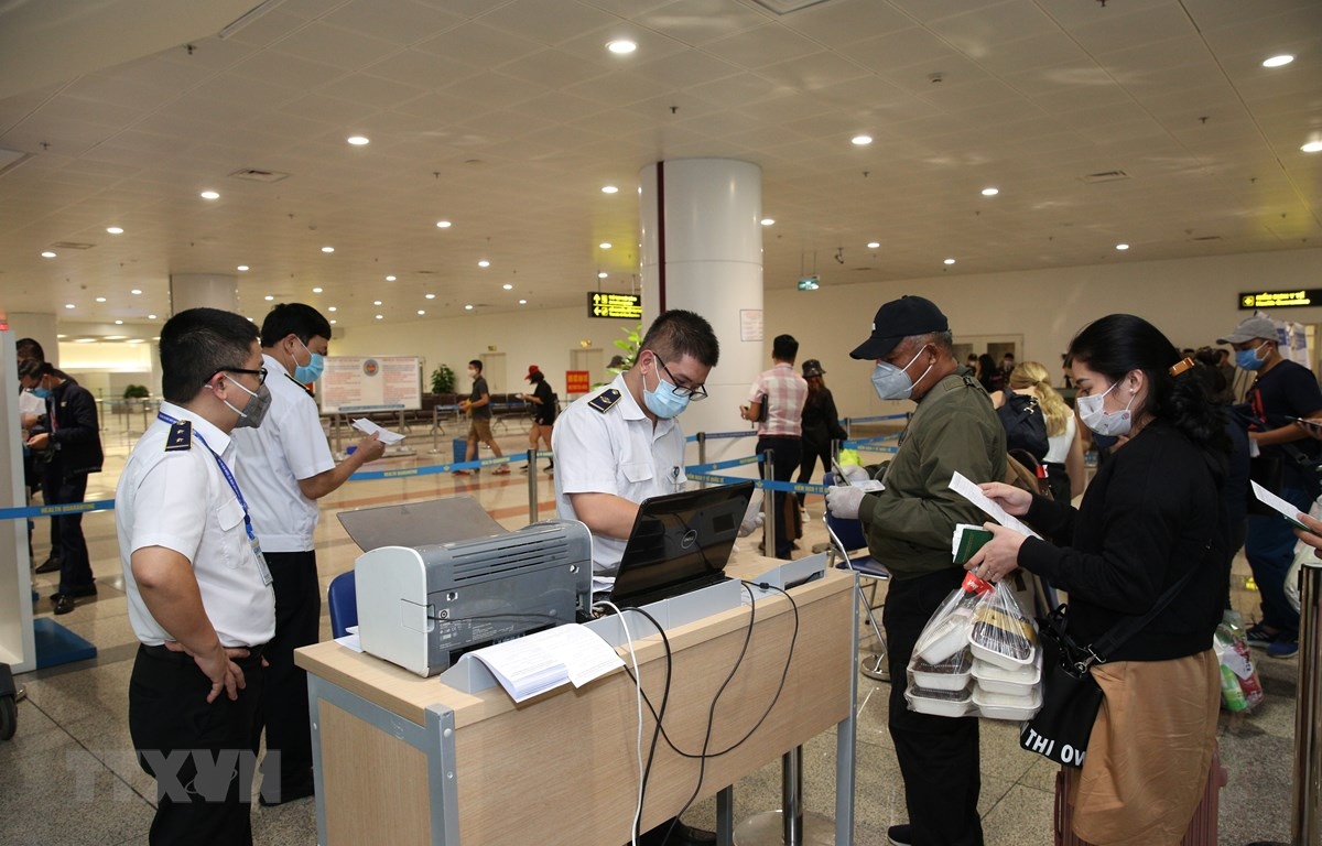 nửa đầu tháng 7, hàng chục ngàn doanh nghiệp thông báo tuyển dụng hình ảnh 2 nua dau thang 7, hang chuc ngan doanh nghiep thong bao tuyen dung hinh anh 2