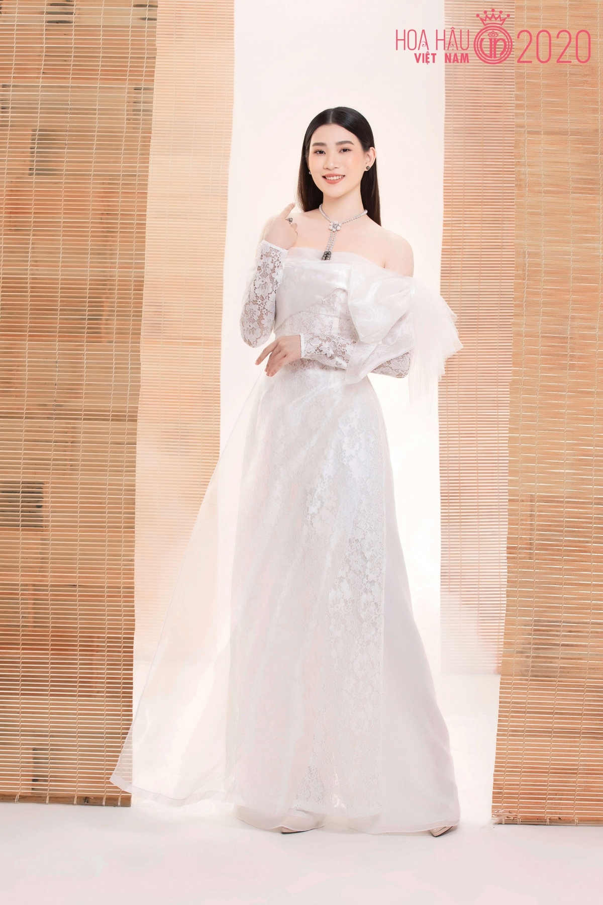 leading miss vietnam contestants shine in ao dai photo shoot picture 13