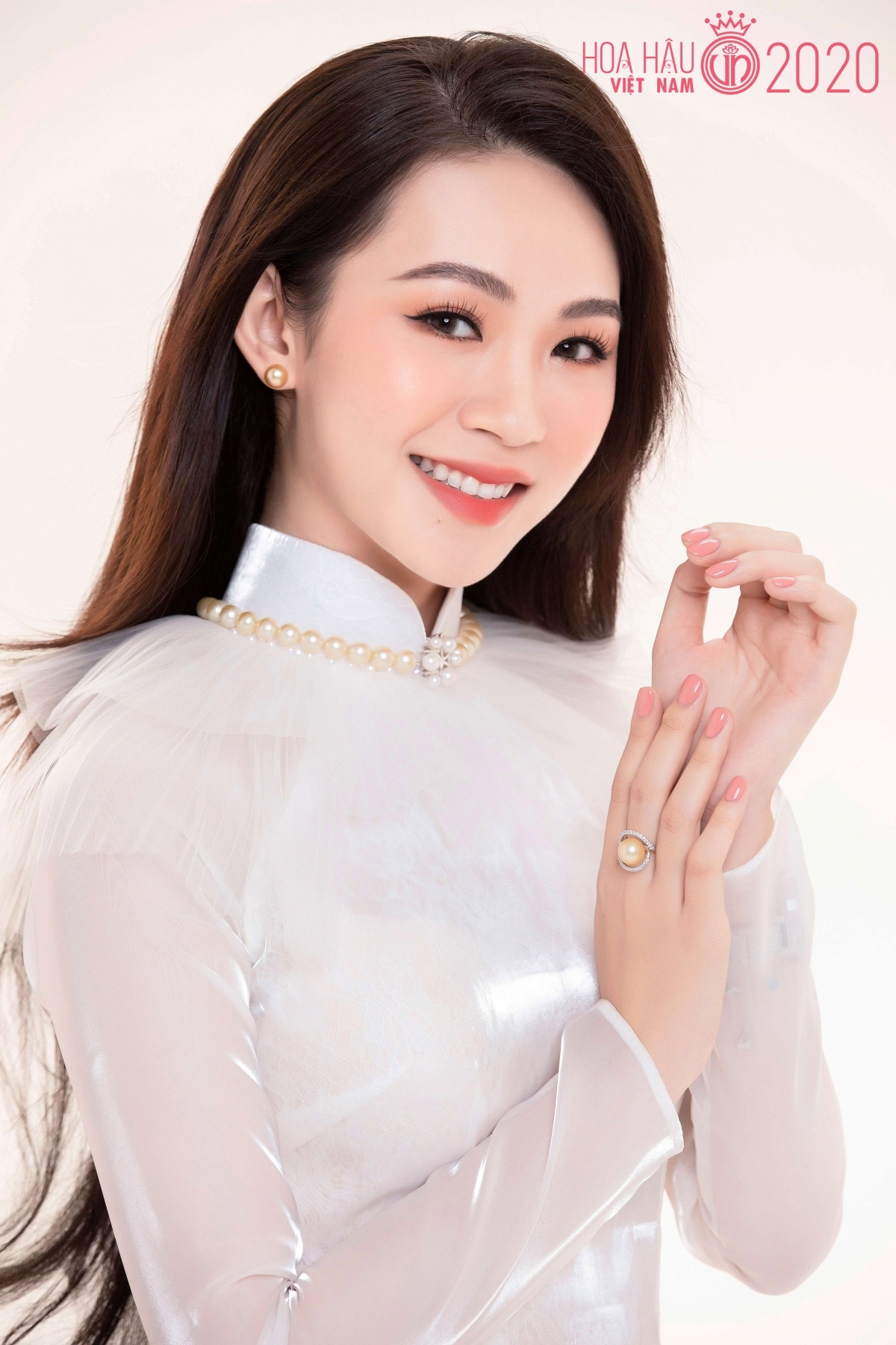 leading miss vietnam contestants shine in ao dai photo shoot picture 15