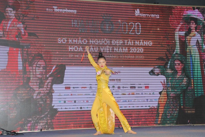 miss vietnam 2020 contestants show off talents picture 5