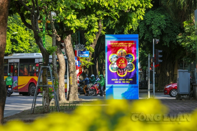 hanoi receives makeover for liberation day celebrations picture 8