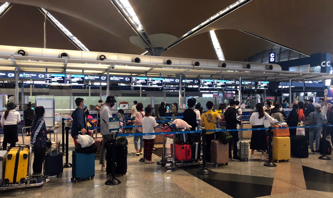 chuyen bay dua gan 250 nguoi viet tu malaysia ve nuoc ha canh o can tho hinh anh 1