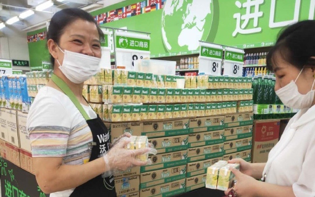 first vietnamese dairy products sold at walmart picture 1