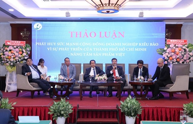 overseas vietnamese entrepreneurs give opinions on hcm city s development picture 1