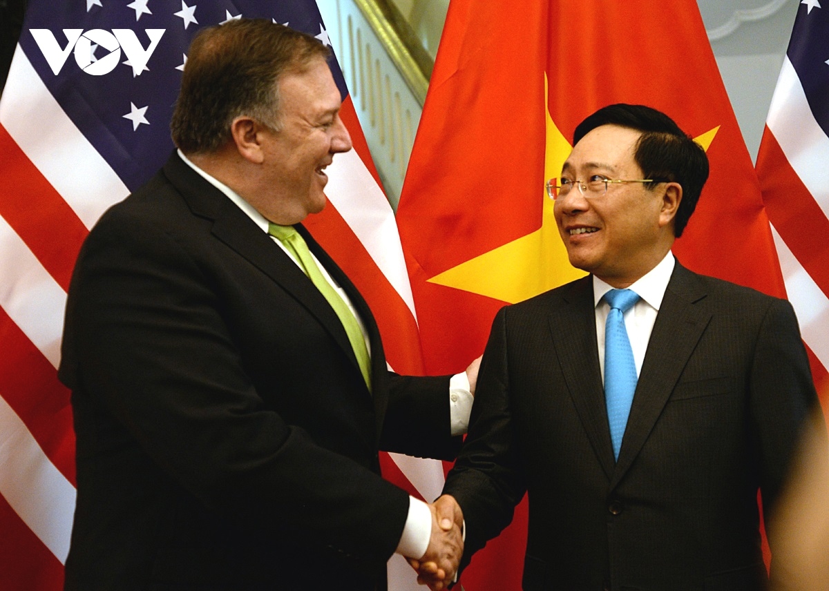 ngoai truong pompeo that tuyet voi khi duoc quay lai ha noi . hinh anh 1