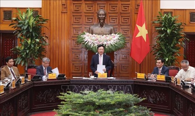 deputy pm meets vietnam-asean association for economic cooperation development delegation picture 1