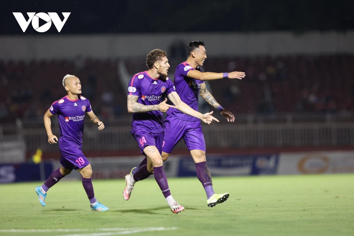 saigon fc lead v.league 1 table ahead of play-offs picture 3