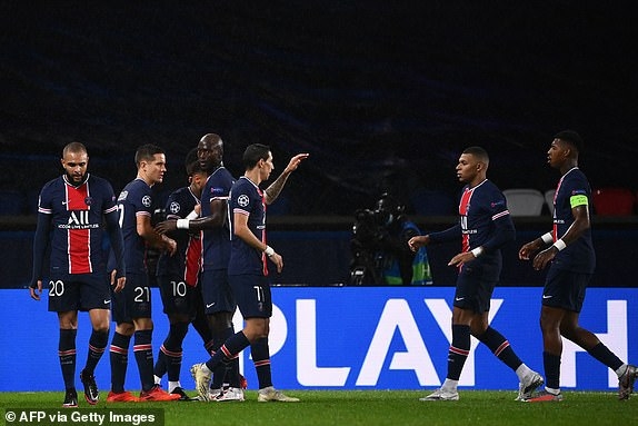 Cá cầu thủ PSG vẫn có bàn thắng quân bình tỷ số dù chưa 1 lần đánh bại De Gea trong trận đấu này. (Ảnh: Getty).