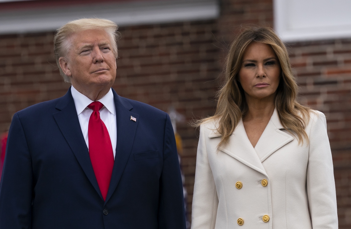 Bà Melania không dự vận động tranh cử của ông Trump vì còn triệu chứng Covid-19