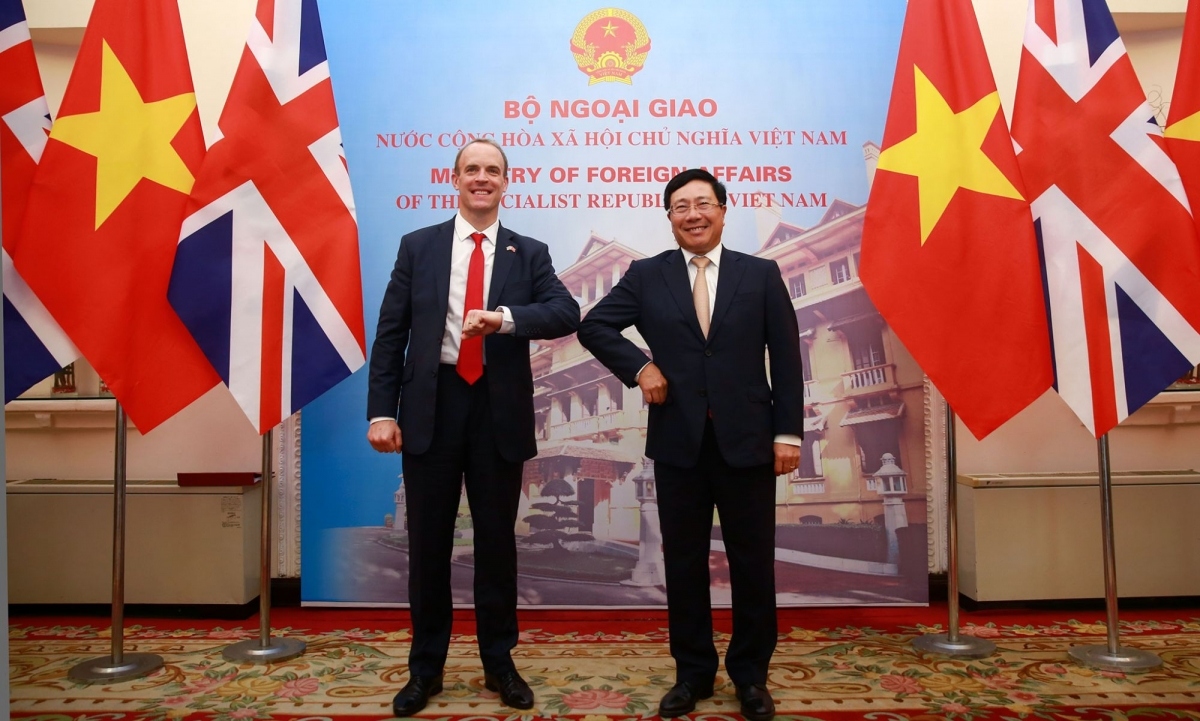 uk aspires to effectively promote strategic partnership with vietnam picture 1