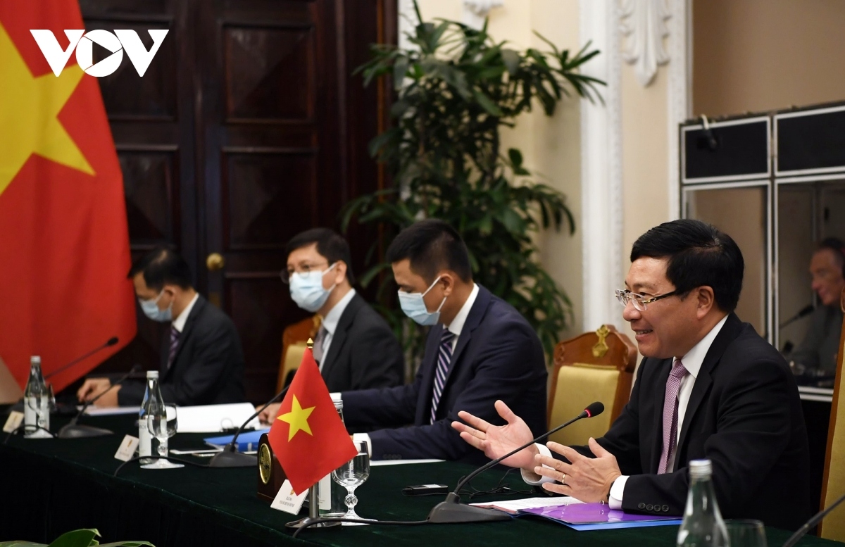 vietnam, hungary commit to fostering all-round co-operation picture 2