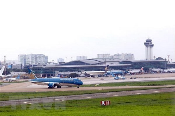 vietnam airlines group further adjusts flight schedules picture 1