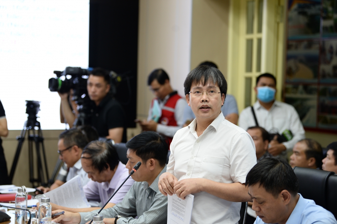 vung ap thap manh len thanh atnD va se gay mua len toi 1.500mm o mien trung hinh anh 2