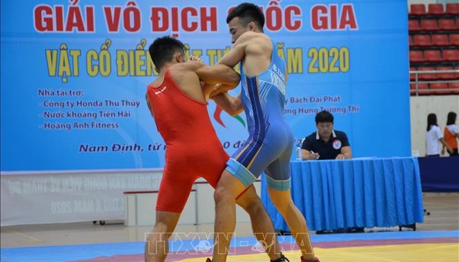 252 athletes compete in classic and freestyle wrestling tourney picture 1