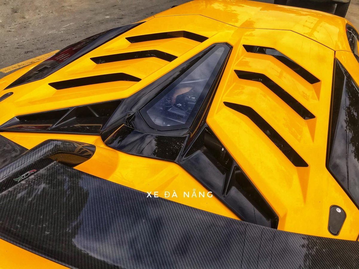 can canh sieu pham lamborghini aventador svj vua cap ben viet nam hinh anh 6