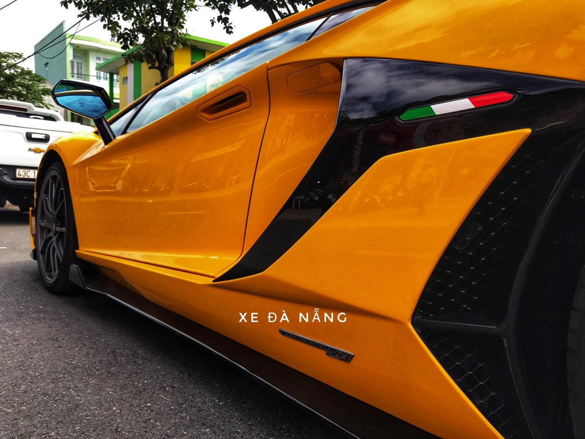 can canh sieu pham lamborghini aventador svj vua cap ben viet nam hinh anh 10