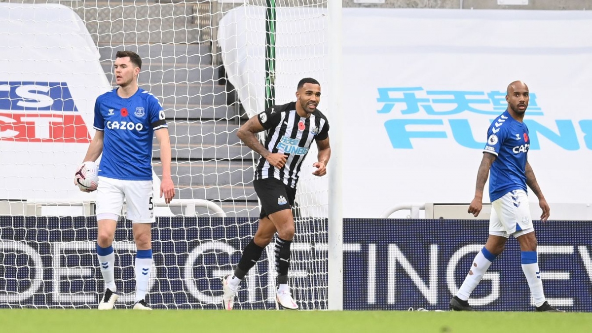 everton chinh thuc mat ngoi dau premier league ve tay liverpool hinh anh 1