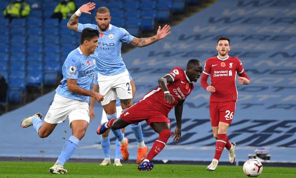 hoa man city, liverpool mat ngoi dau premier league ve tay leicester hinh anh 10