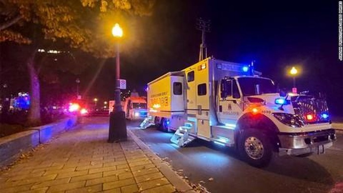 tấn công bằng kiếm ở canada, 2 người thiệt mạng, 5 người bị thương hình ảnh 1 tan cong bang kiem o canada, 2 nguoi thiet mang, 5 nguoi bi thuong hinh anh 1