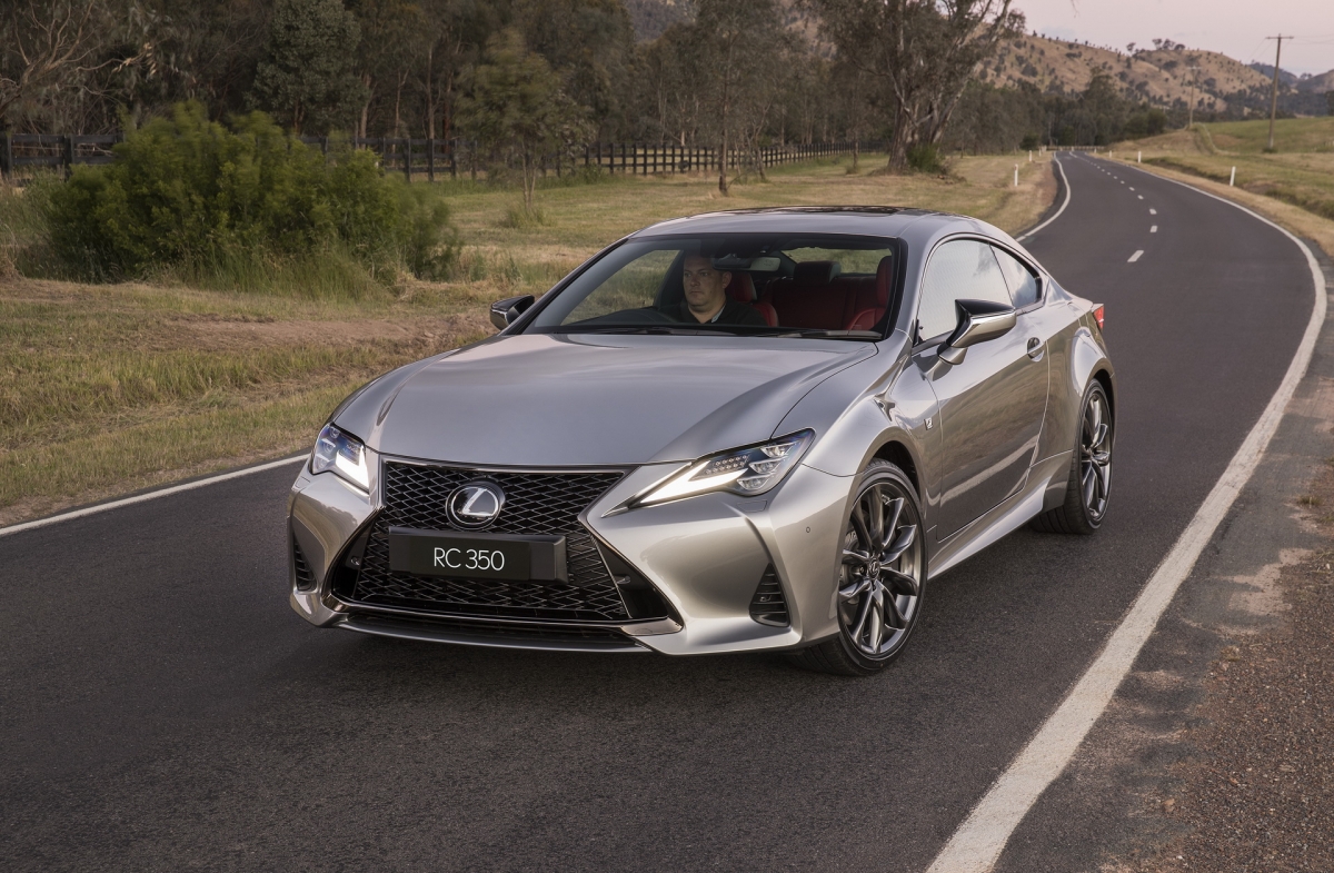 lexus rc 2021 hap dan hon voi nhung cai tien ky thuat moi hinh anh 2