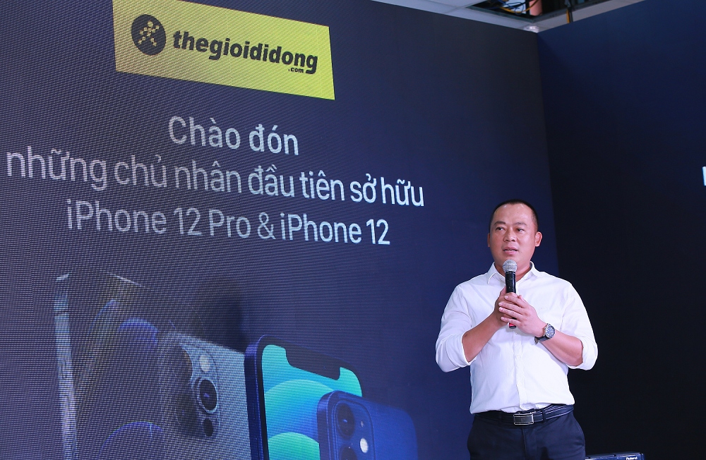 ngày mở bán iphone 12 tại thế giới di Động Đông nghịt khách từ online đến offline hình ảnh 3 ngay mo ban iphone 12 tai the gioi di Dong Dong nghit khach tu online den offline hinh anh 3