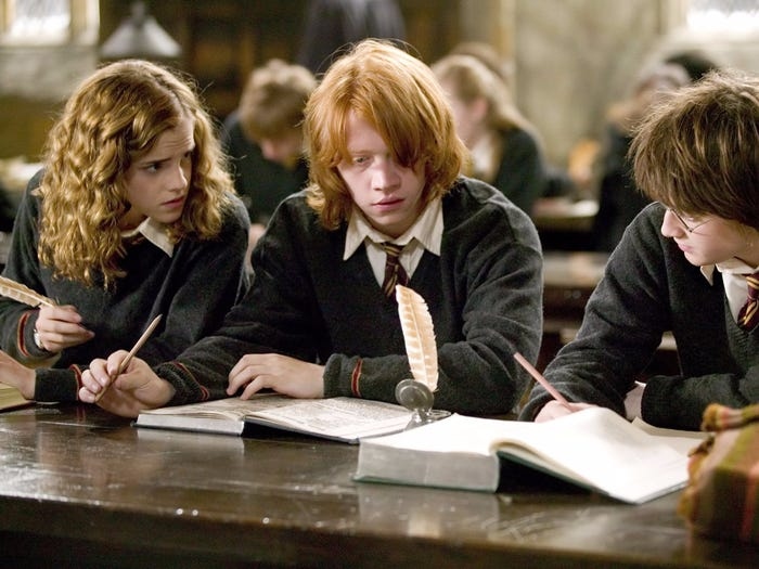 Những điều ít biết về loạt phim Harry Potter | VOV.VN