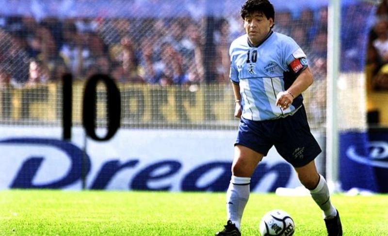 su nghiep vinh quang cua diego maradona qua anh hinh anh 7