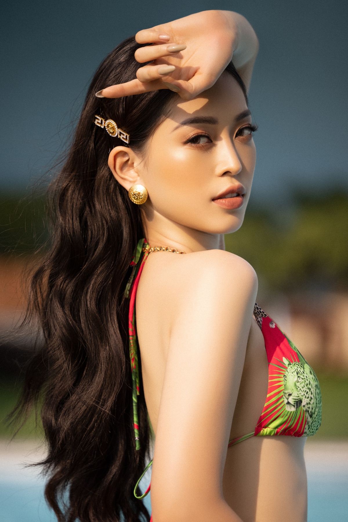 tiểu vy, phương nga, thuý an khoe hình thể nóng bỏng trước ngày kết thúc nhiệm kỳ hình ảnh 7 tieu vy, phuong nga, thuy an khoe hinh the nong bong truoc ngay ket thuc nhiem ky hinh anh 7