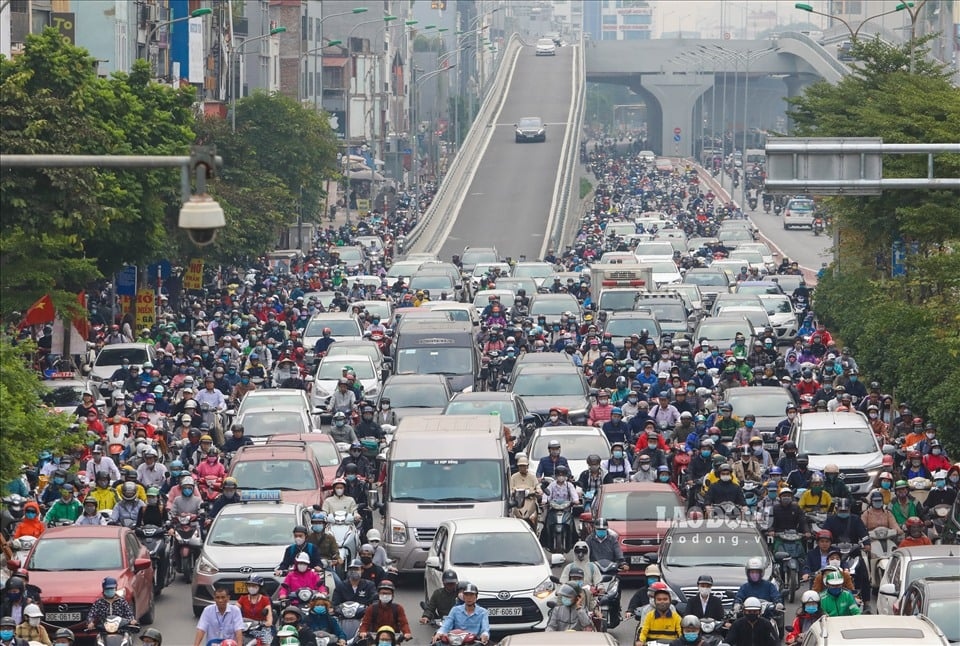 Để Ngã Tư Sở không trở lại là “Ngã tư... khổ”