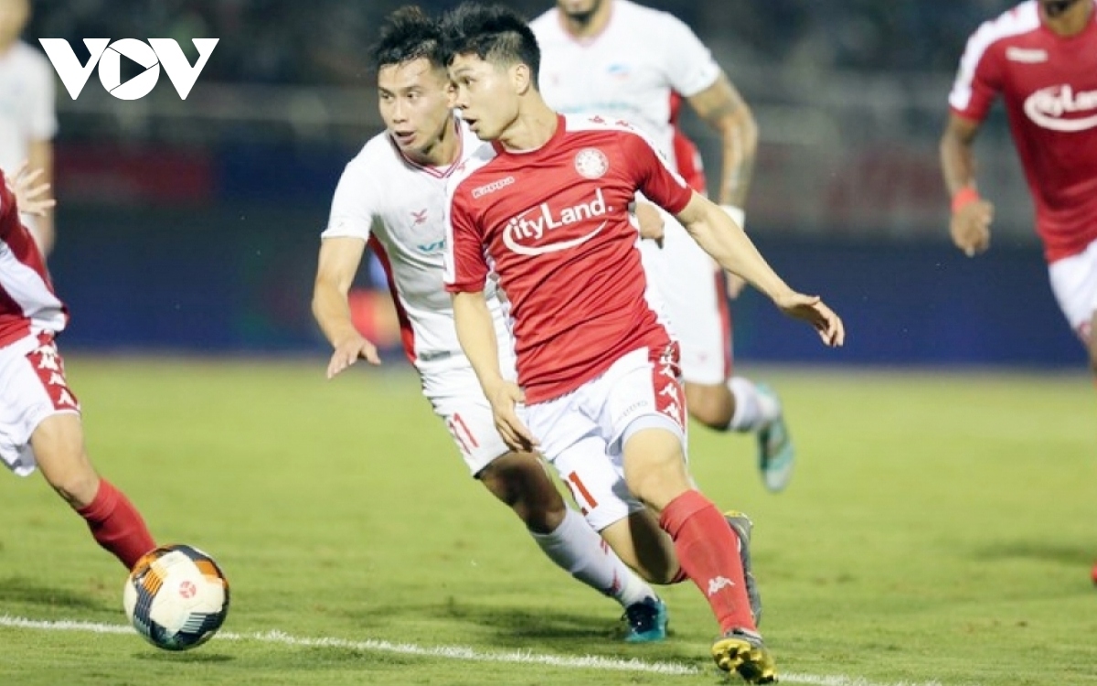 cong phuong finishes v.league 1 season as top local scorer picture 1