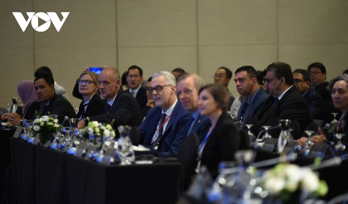 south china sea international conference demonstrates spirit of co-operation and dialogue picture 2