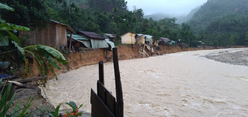 flooding sweeps away more 14 houses in tra leng commune picture 6