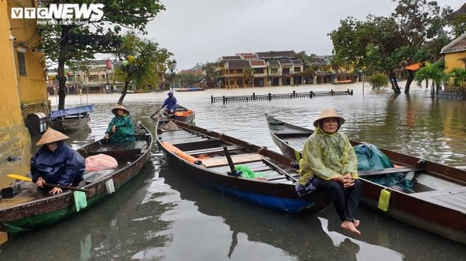 unesco-recognised hoi an inundated by flooding again picture 4