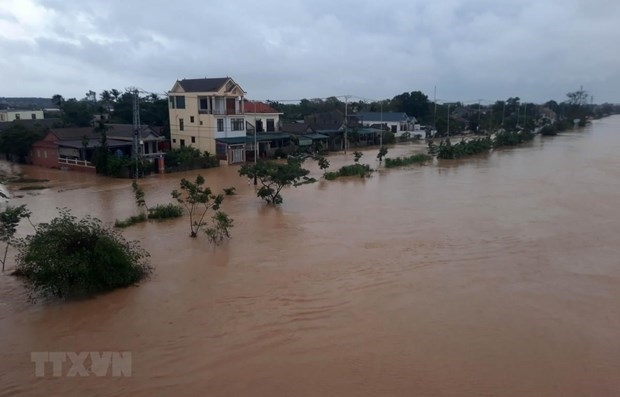 uk donates gbp500,000 to flood victims in central region picture 1