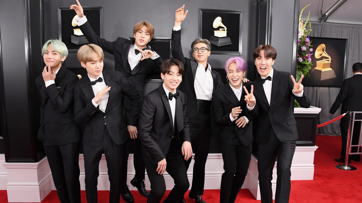 bts vo oa khi duoc de cu giai thuong grammy 2021 hinh anh 3