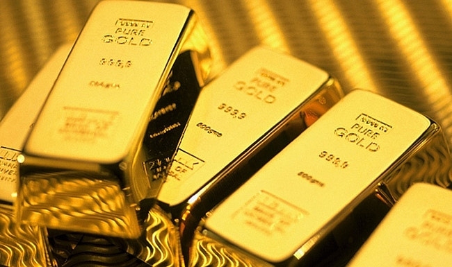 Giá vàng SJC và vàng thế giới đồng loạt tăng nhẹ (Ảnh minh họa: KT)