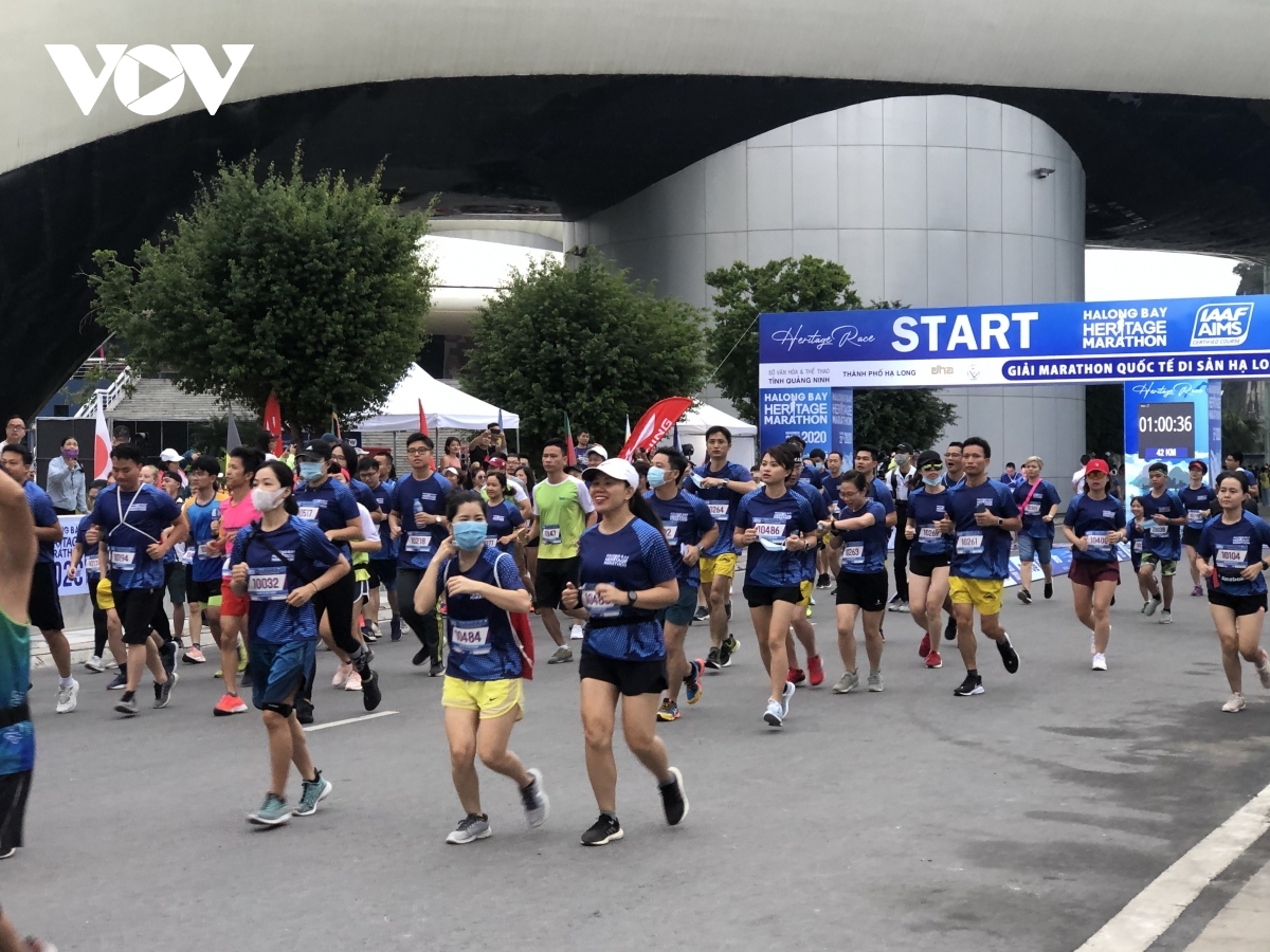 quang ninh hosts halong bay heritage marathon 2020 picture 1