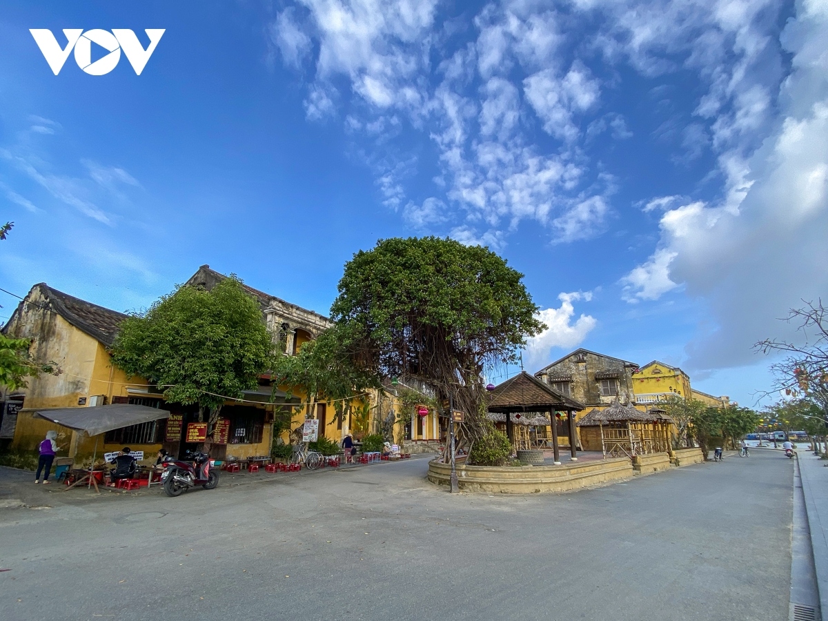 impact of covid-19 pandemic leaves hoi an quiet amid tourism season picture 15