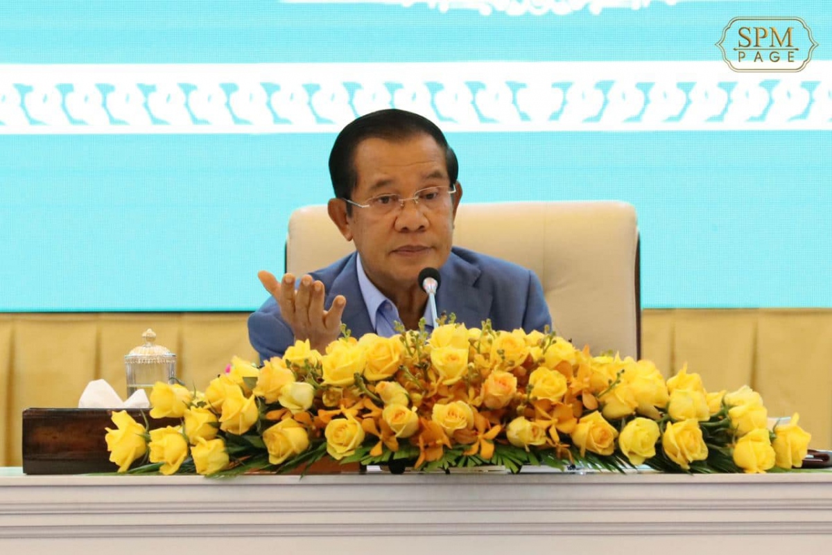 thu tuong hun sen xac nhan covid-19 da lay nhiem ra cong dong nuoc nay hinh anh 1