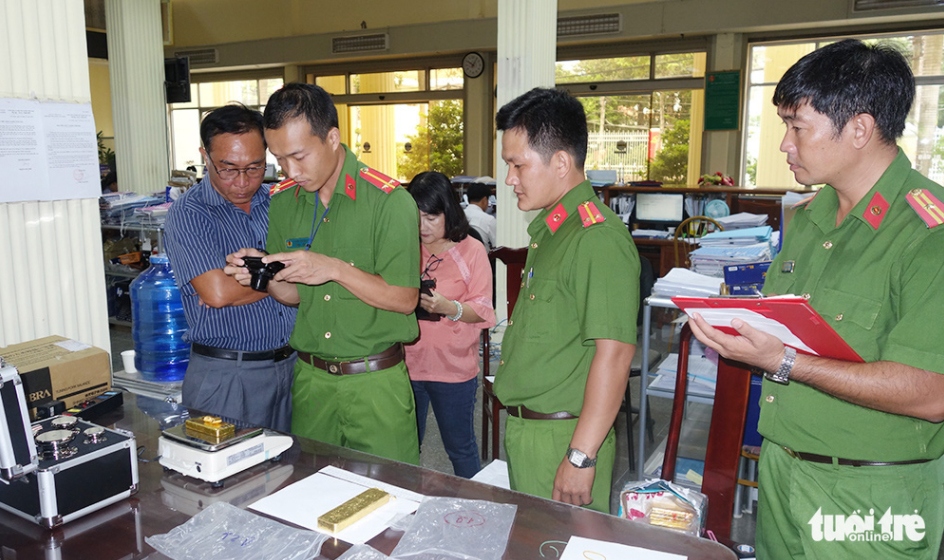 toan canh vu bat giu 51kg vang lau tu campuchia ve viet nam hinh anh 3