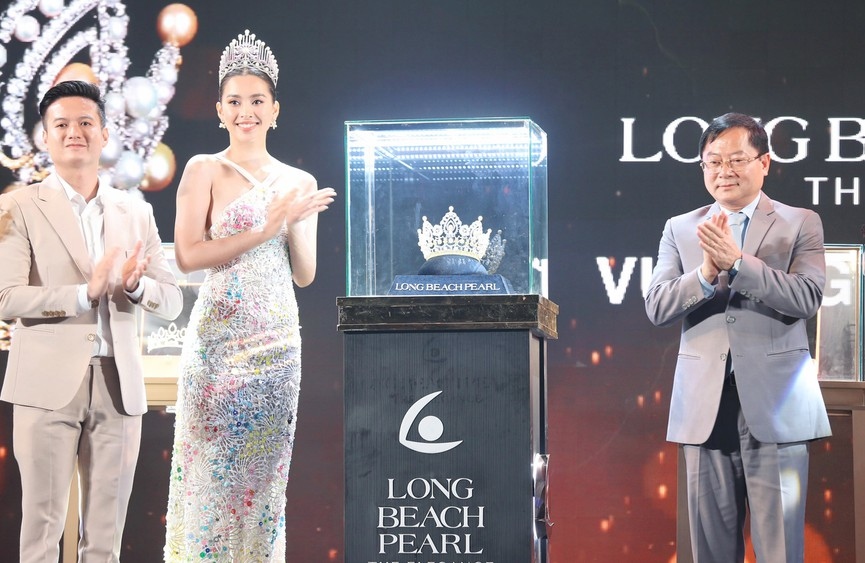tiara for miss vietnam 2020 pageant unveiled picture 9