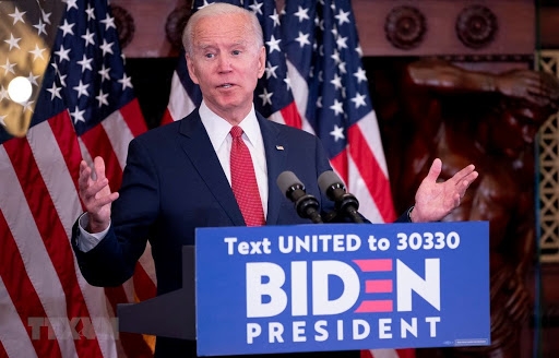 Chiến dịch của ông Biden cân nhắc dùng pháp lý nhằm thúc đẩy quá trình chuyển giao