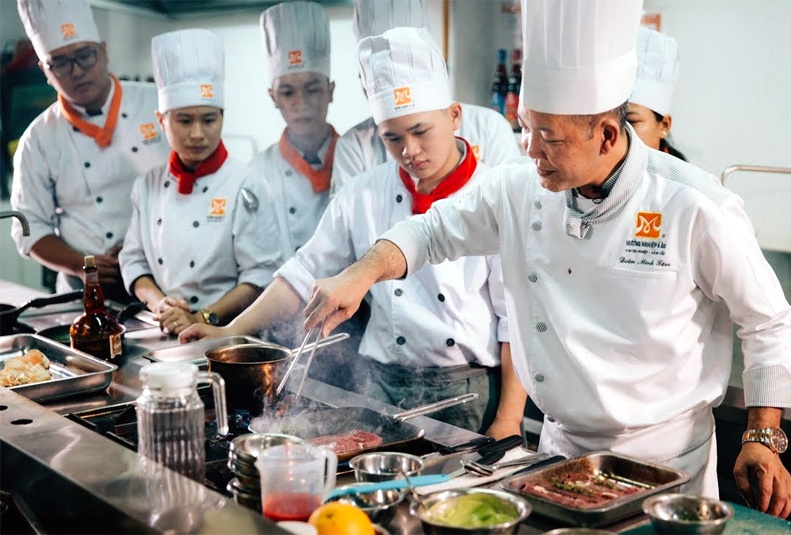 vietnam tourism needs more chefs picture 1